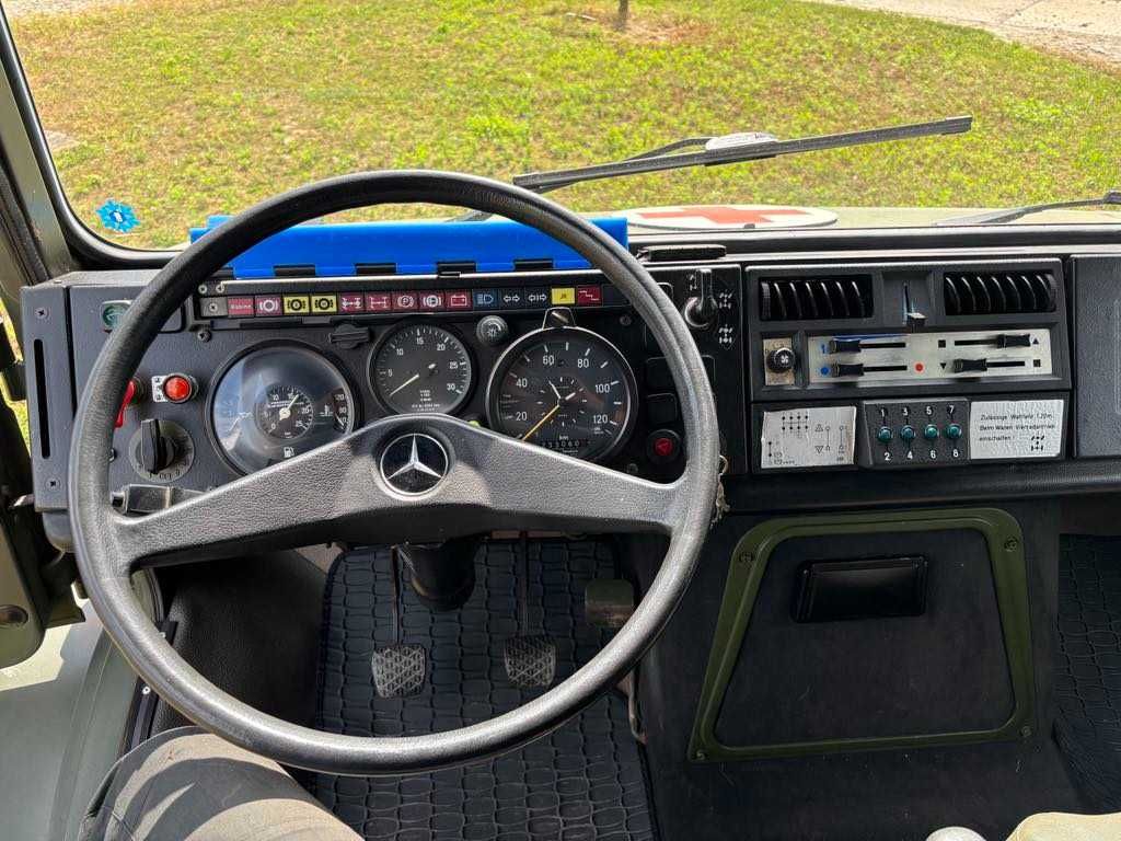 Sprzedam Mercedes Unimog 435  Sanitarny Kamper