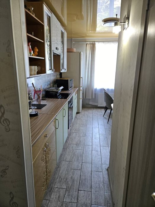 Продам 3 кімнатну квартиру