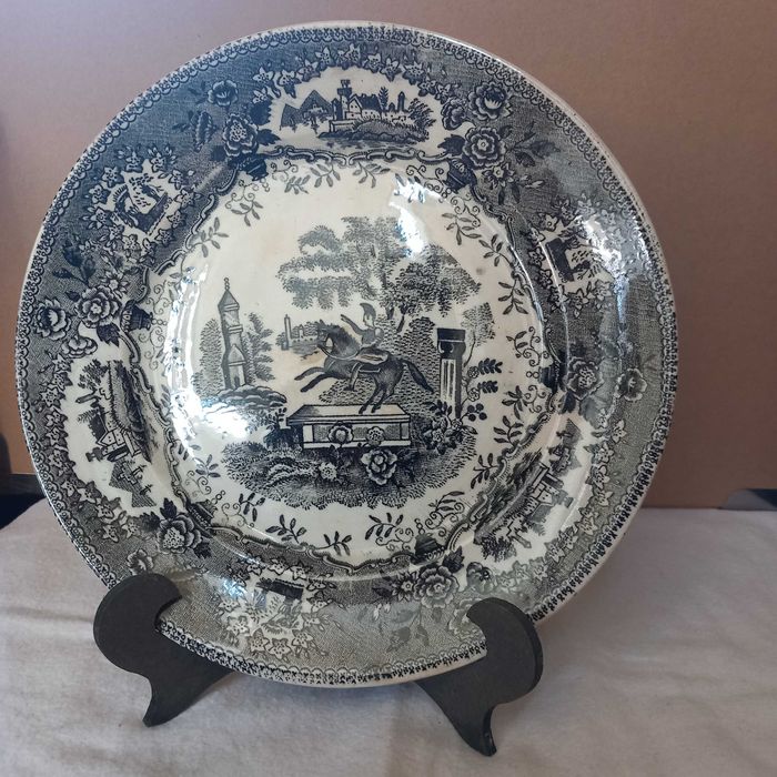 Par de pratos cavalinho séc XIX