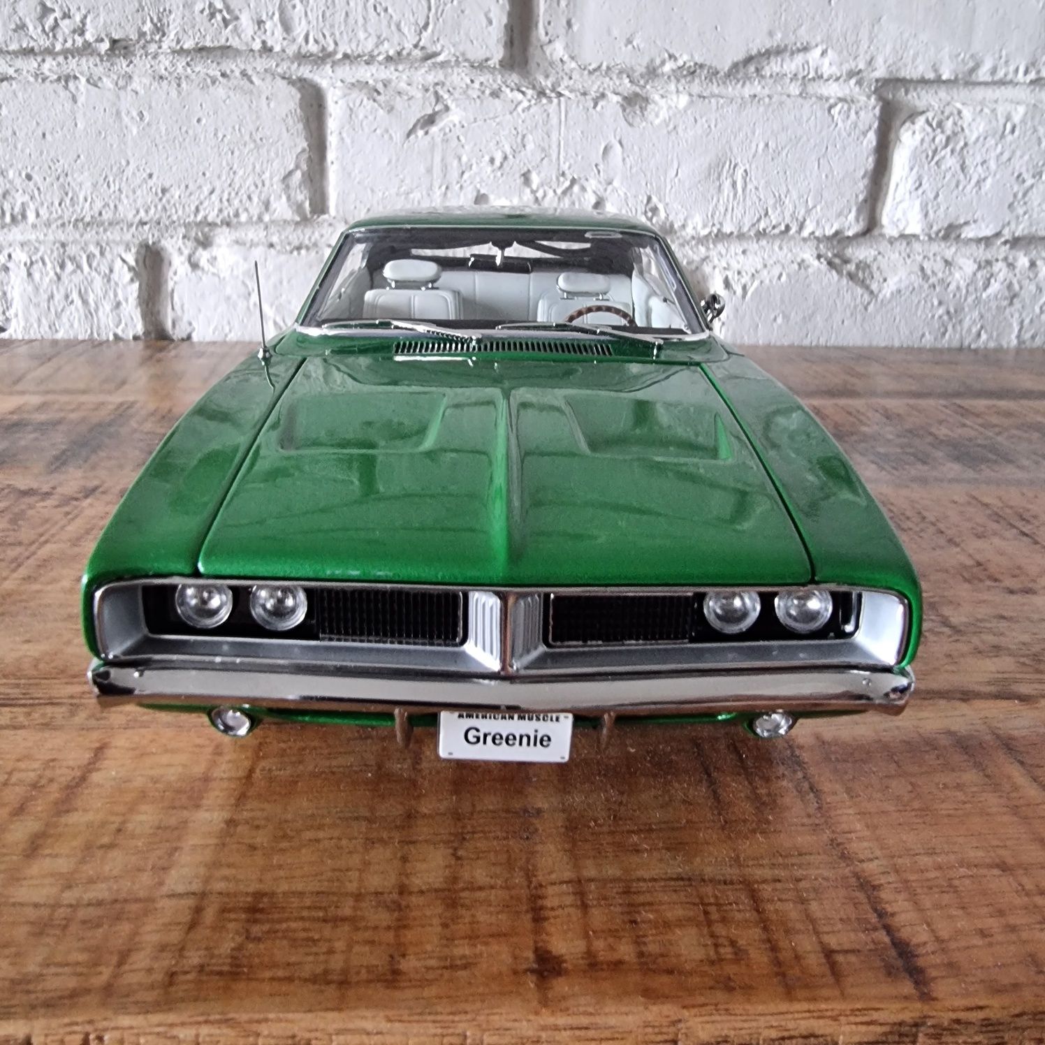 Dodge Charger 69 American Muscle Authentics 1:18