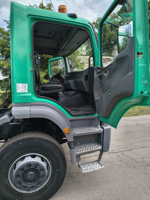 Mercedes AXOR 1828 wywrotka hydroburta niski przebieg kiper super stan