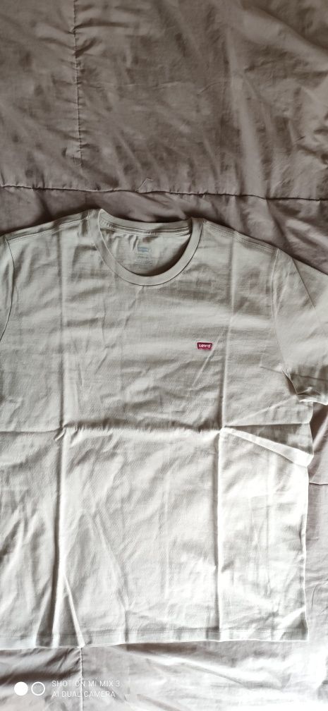 Levi's piaskowy t-shirt rozm XL