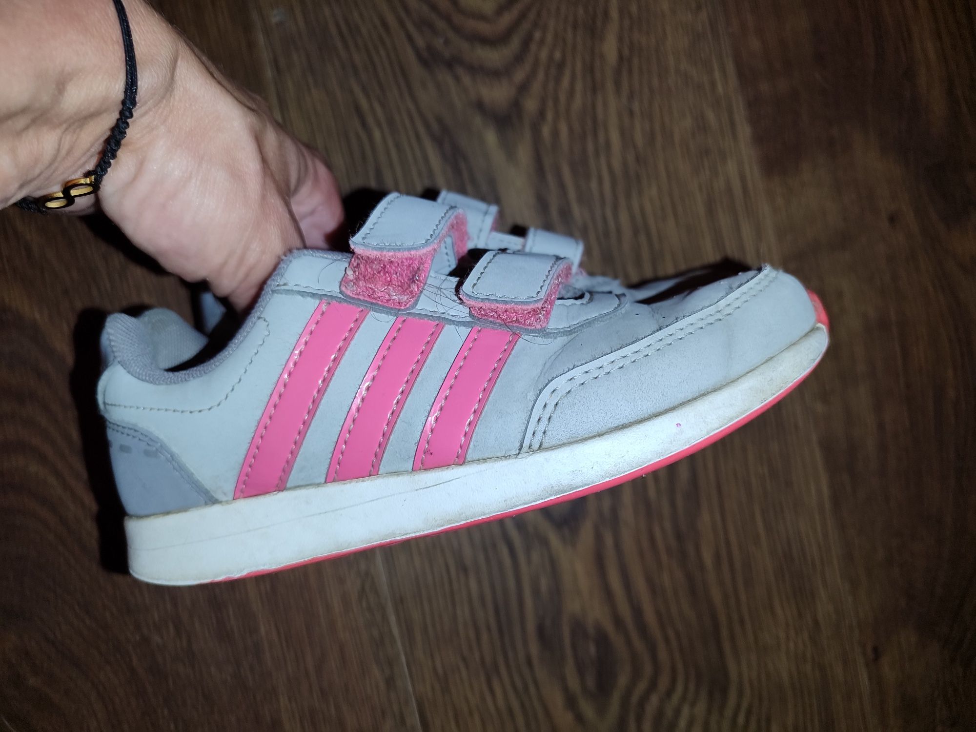 Adidasy dla dziewczynki