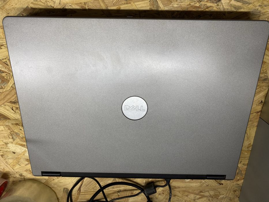 Продам Ноутбук DELL INSPIRON 1300