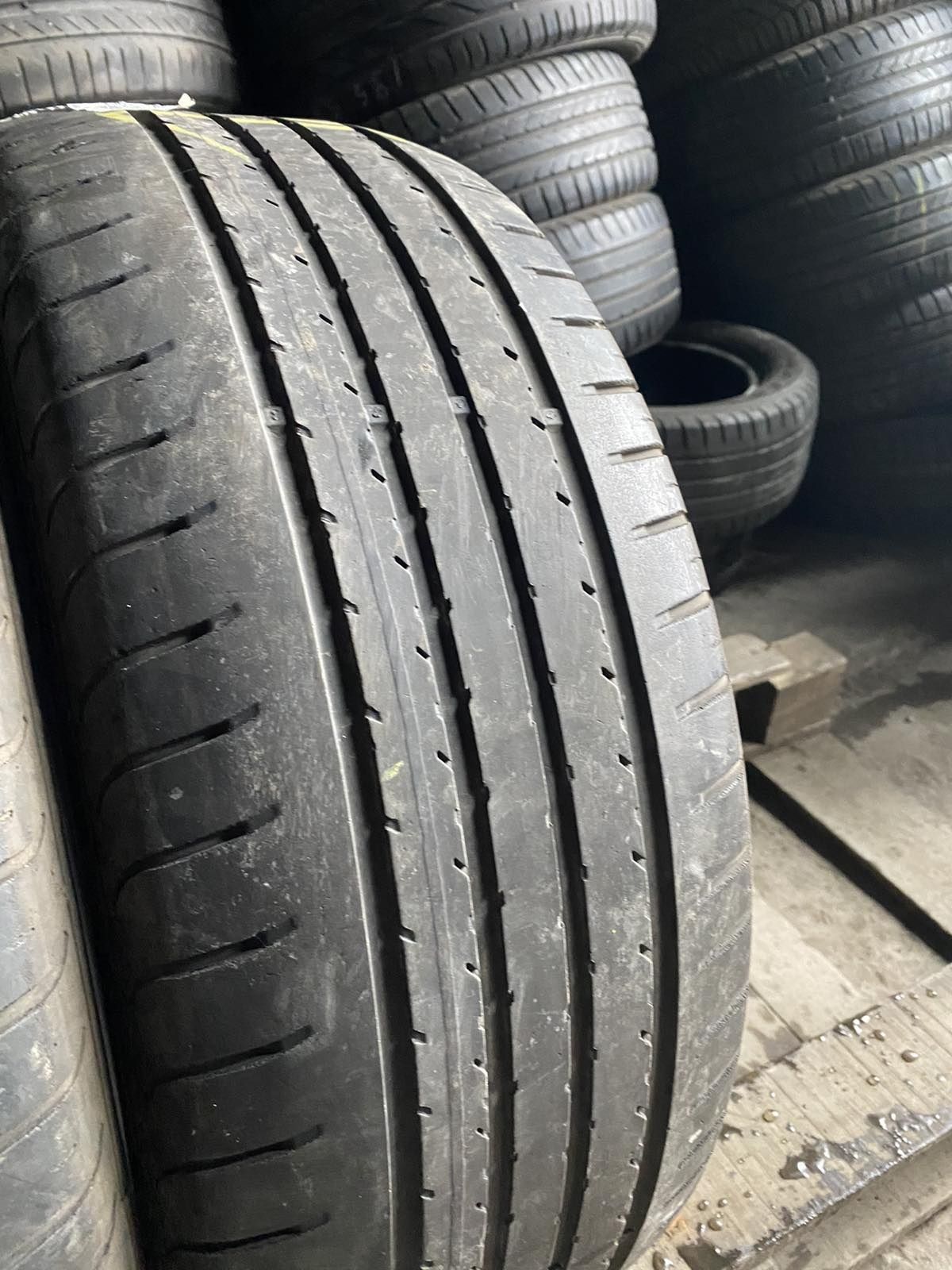 205.50.17 GoodYear 2шт лето БУ склад шины резина из Европы 50 R17