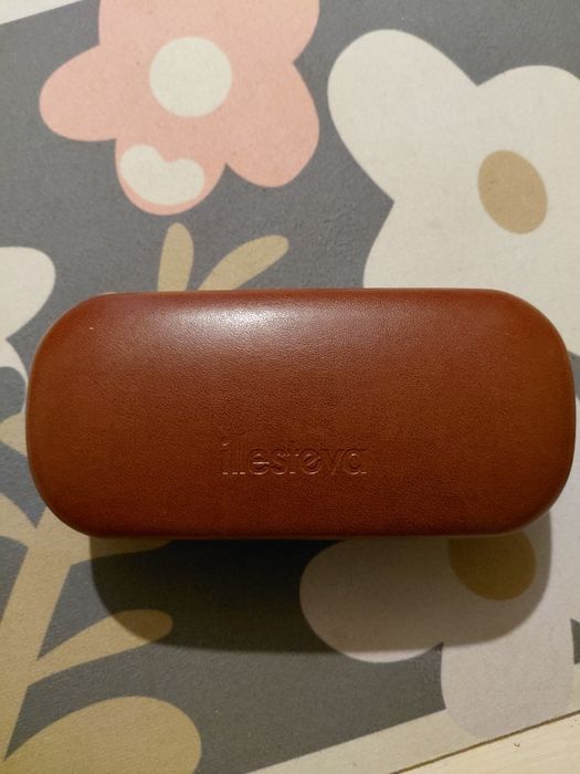 Женские солнцезащитные очки