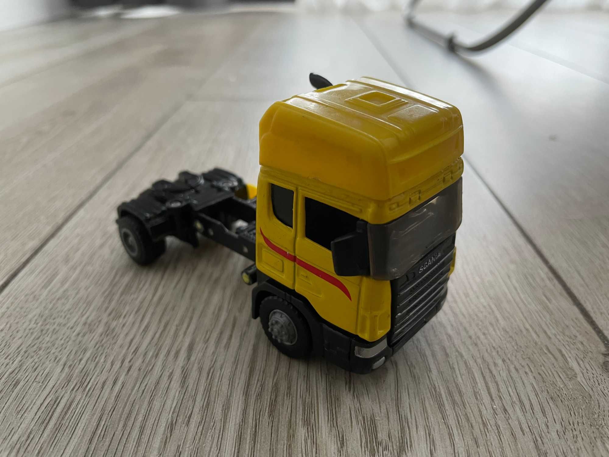 Модель Scania 1:43 ( Teama )