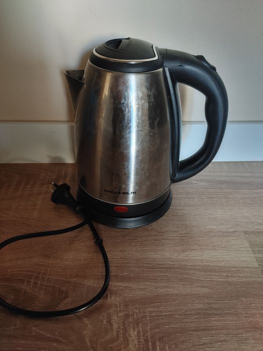 Чайник електро Сатурн