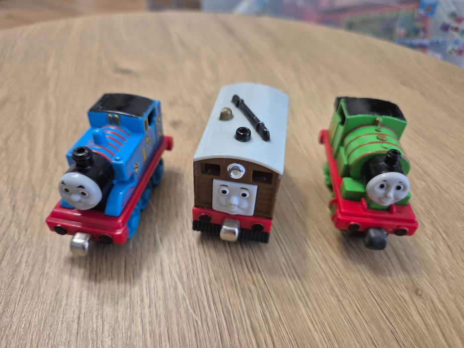 Zestaw małych lokomotyw Tomek i przyjaciele