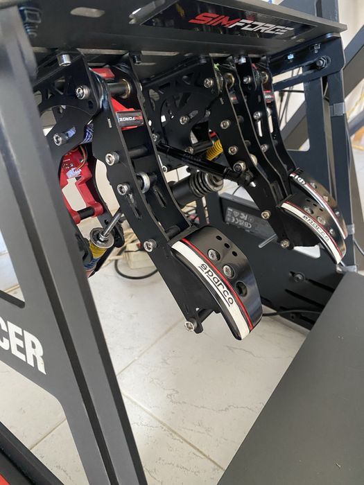 Simulador de corridas / Simagic Alpha mini 10Nm (Sem cockpit)