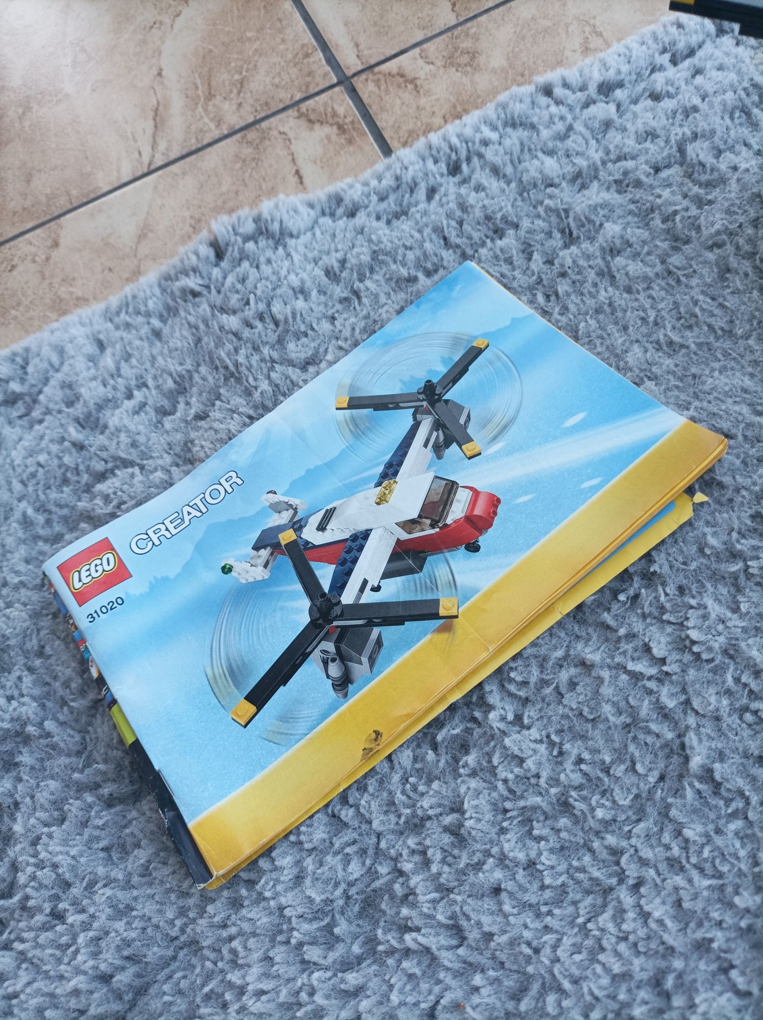 Śmigłowiec firmy LEGO 31020