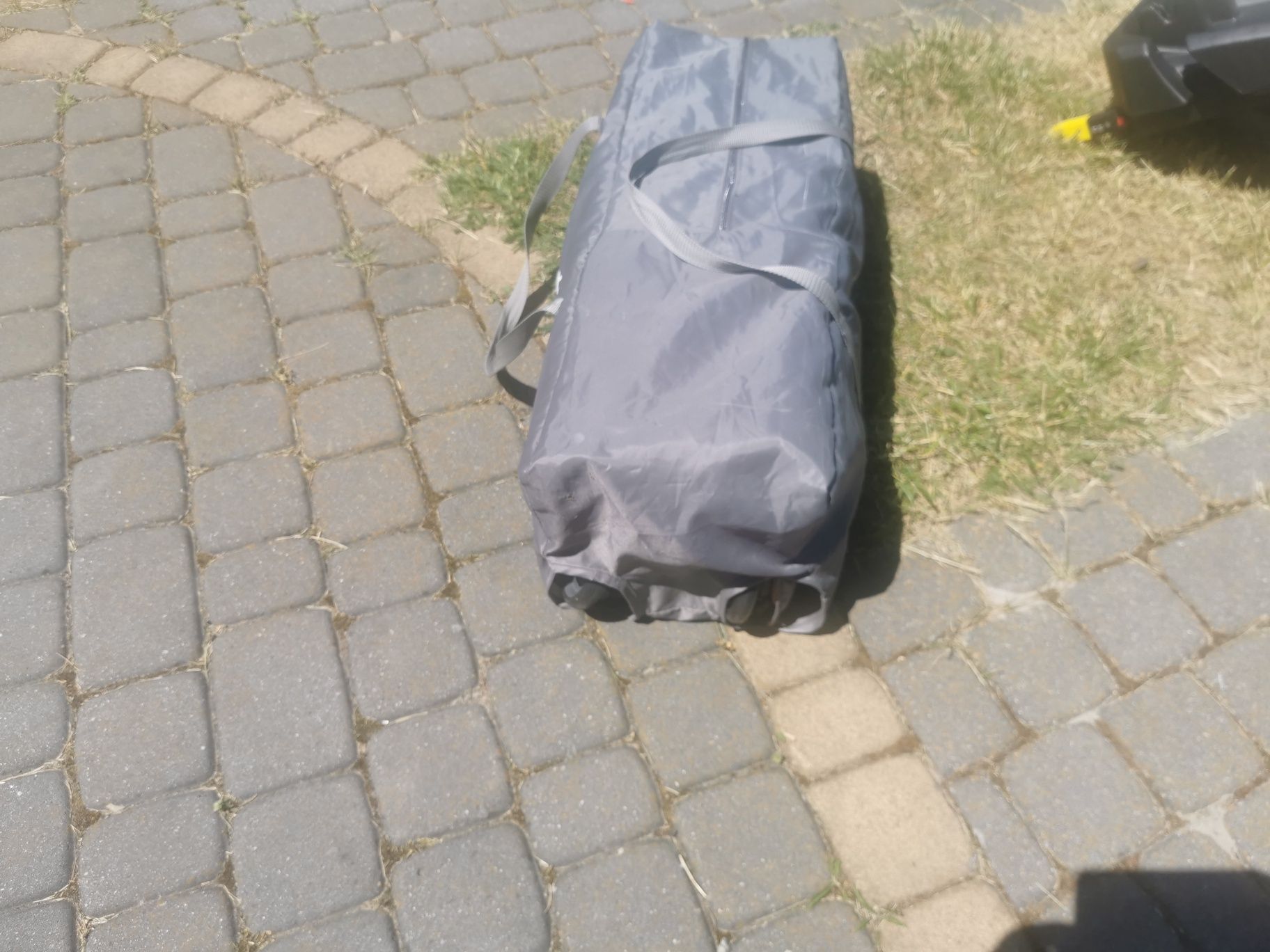 Sprzedam łóżeczko turystyczbe dla dziecka Mama Kids