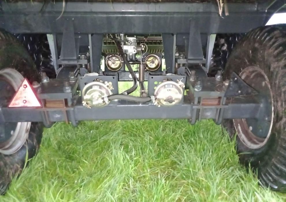 Przyczepa samozbierająca Deutz fahr fe.7.46