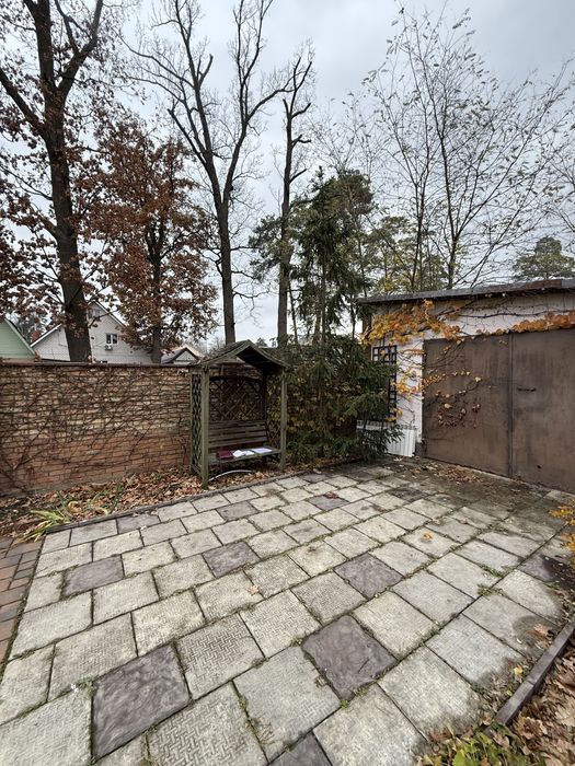 Будинок Буча Лісова