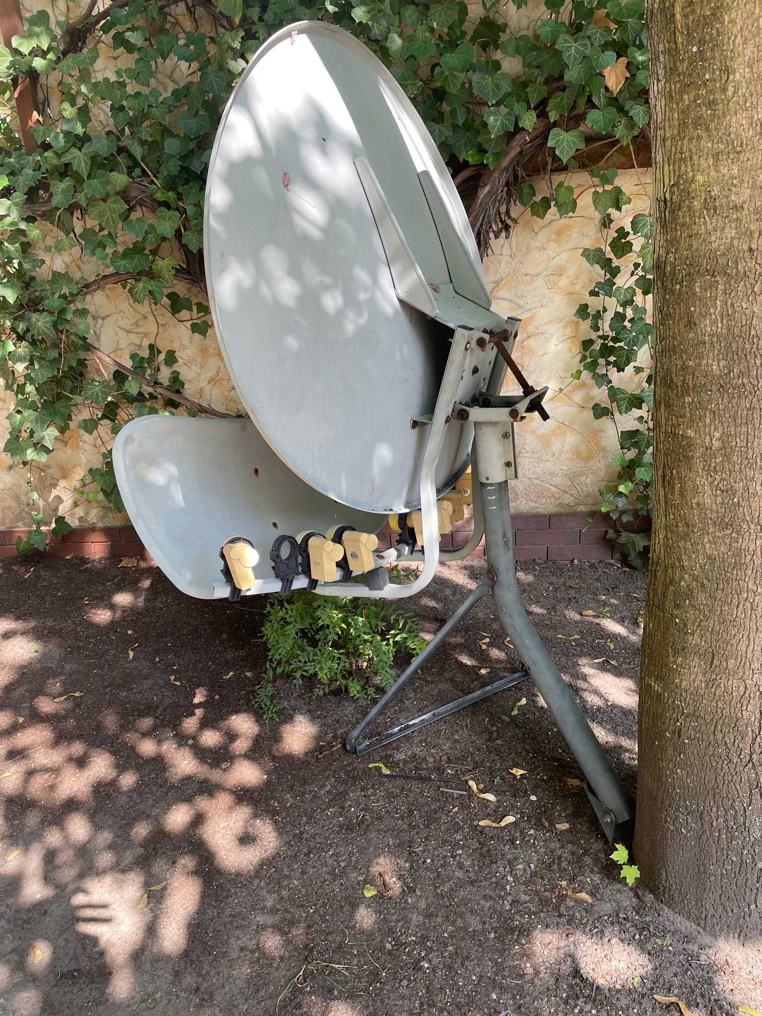 Antena satelitarna toroidalna WAVEFRONTIER T90  (Maximum T-90)