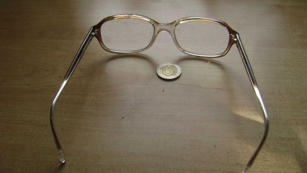 Starocie z PRL - Okulary korekcyjne damskie +2 dioptrie rozstaw 14cm