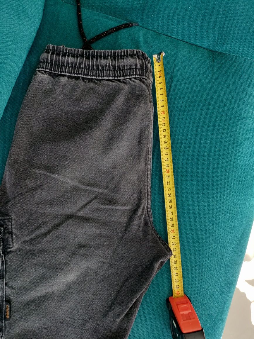 Spodenki joggery rozm 28 Cropp