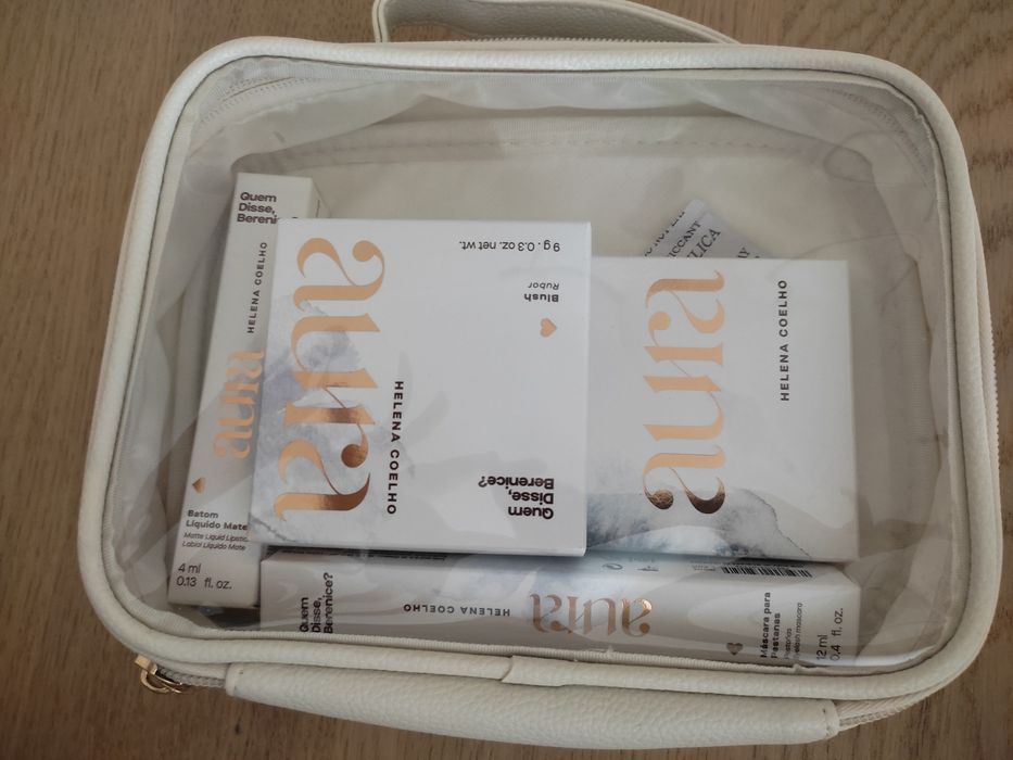 Conjunto : Batom trufle :13€ + blush (16€)+paleta(25€) colecao Aura