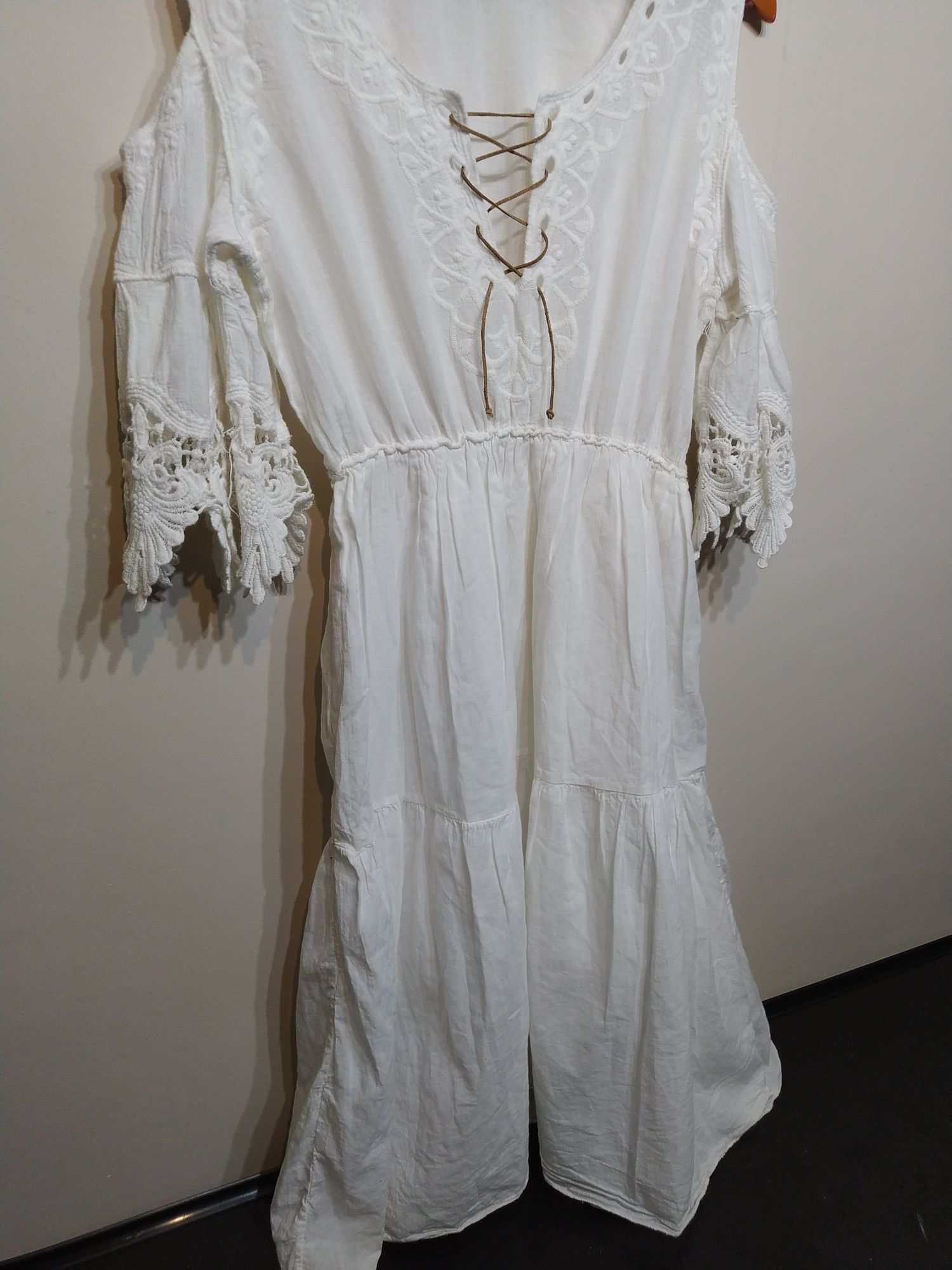 3Desy biała sukienka S bawełna