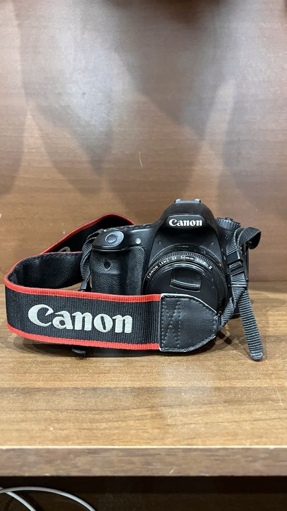 Canon 60D обʼєктив 50мм