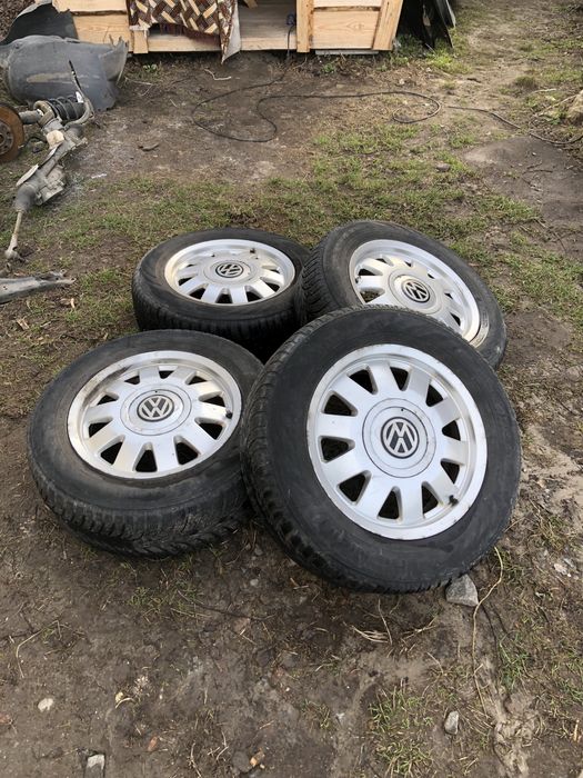 Диски з резиною всесизонкою. R15. Розболтовка5.112