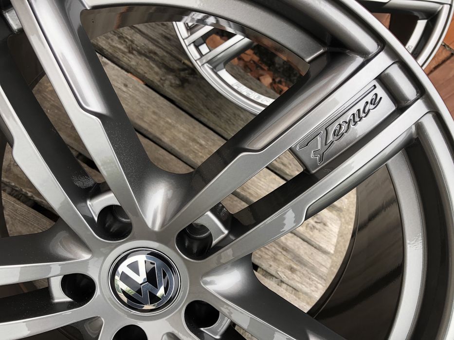 + Felgi 19 cali Audi Vw Skoda Mercedes 5x112  Et38 Radom