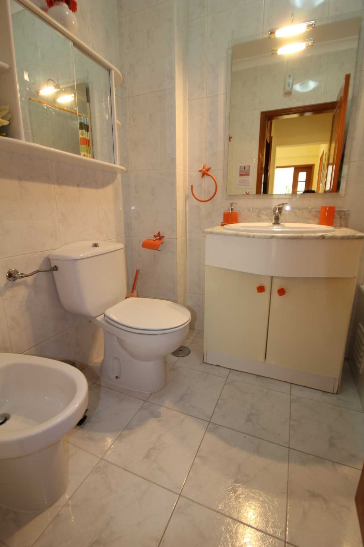 Armação de Pêra T1 com Piscina, Vila Nova 1 e Garagem