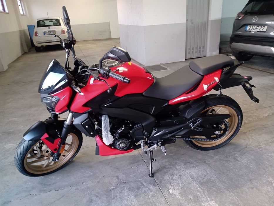 Bajaj Dominar 400 ano 2018