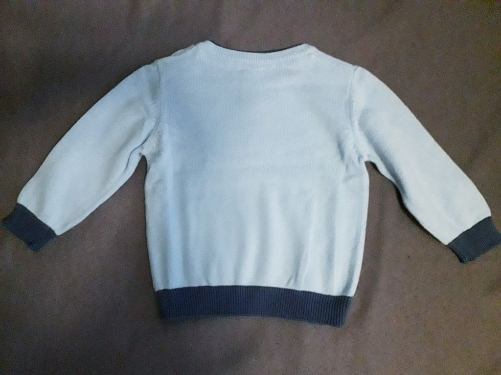 Błękitny sweterek swetr cienki C&A roz. 68