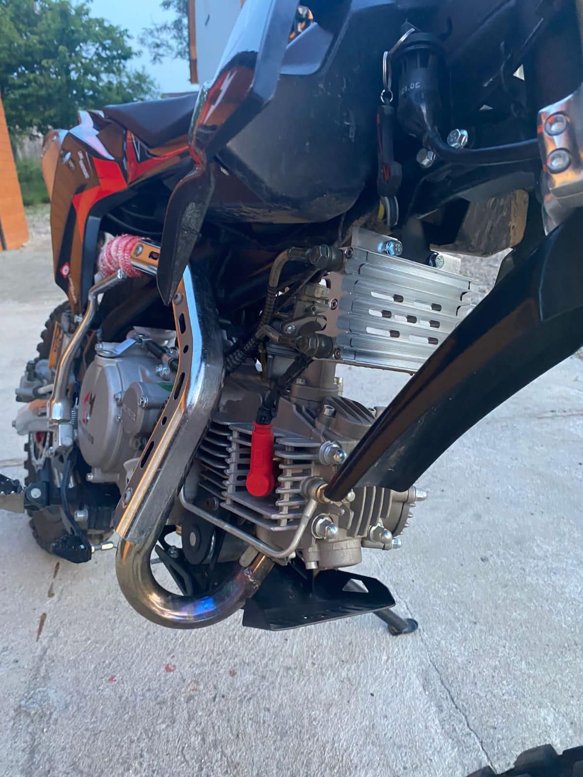 Cross Pit bike lmx 150
