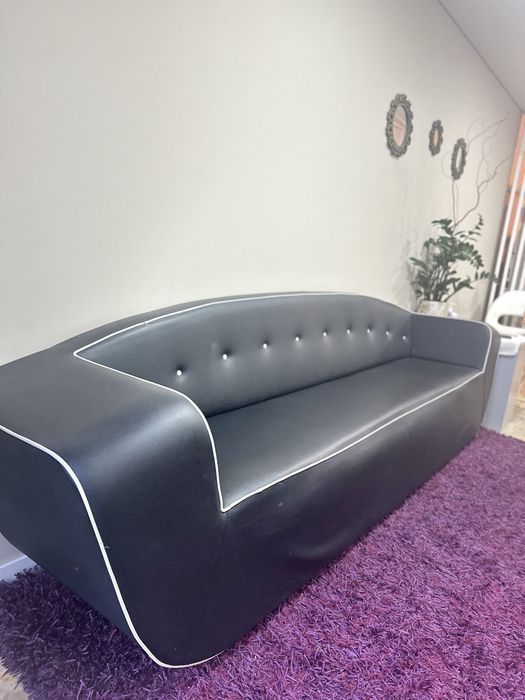 Sofa pele preta como novo