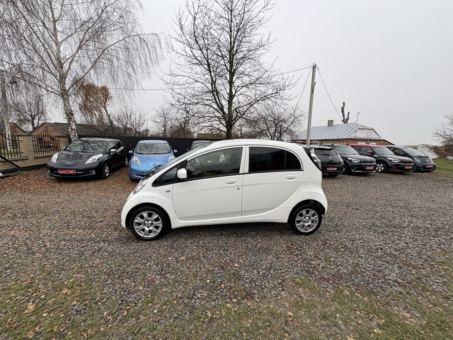 Mitsubishi I-miev 2014