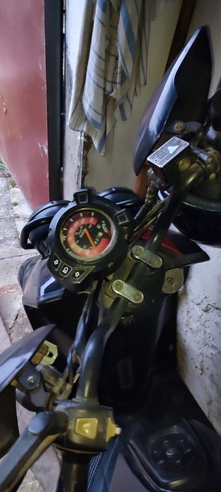 Скутер yiben motor