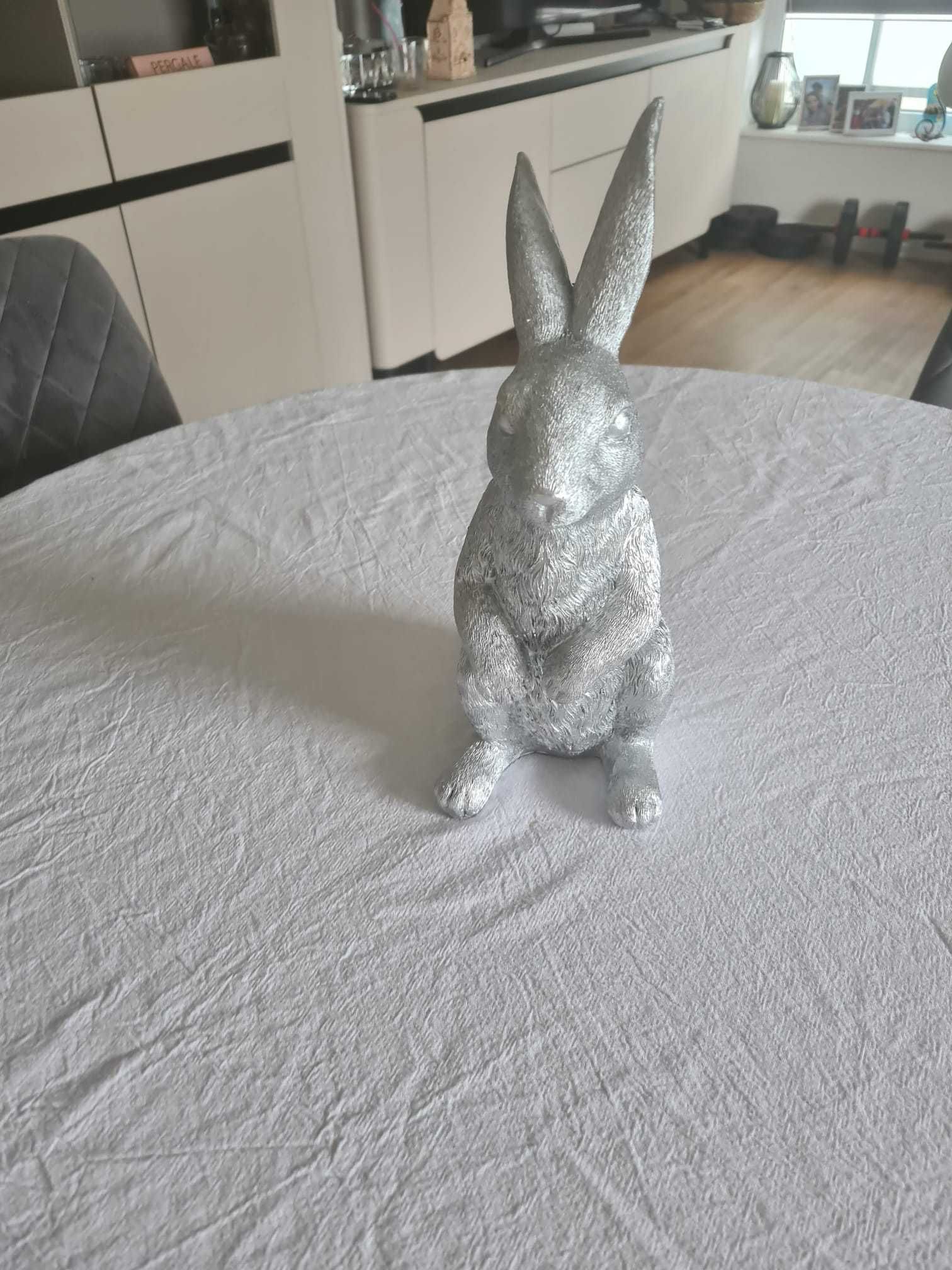Duża, srebrna figurka zająca styl glamour home&you