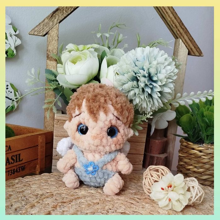 Anioł, prezent na Wielkanoc.. Maskotka szydełkowa 10 cm