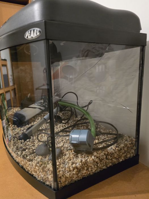 Aquário 70 L + Componentes