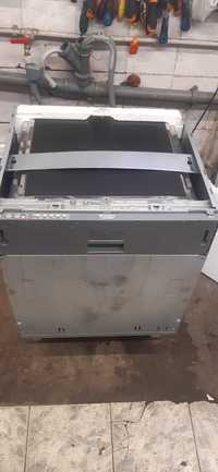 Встраиваемая посудомоечная машина Hotpoint-Ariston 60 см