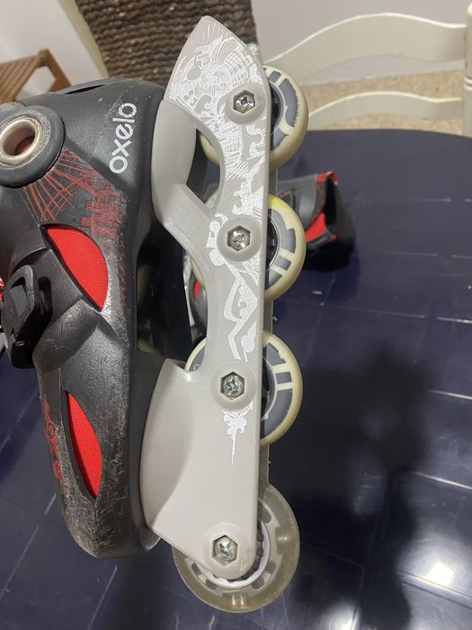 Patins em linha de 4 rodas junior (35-38)