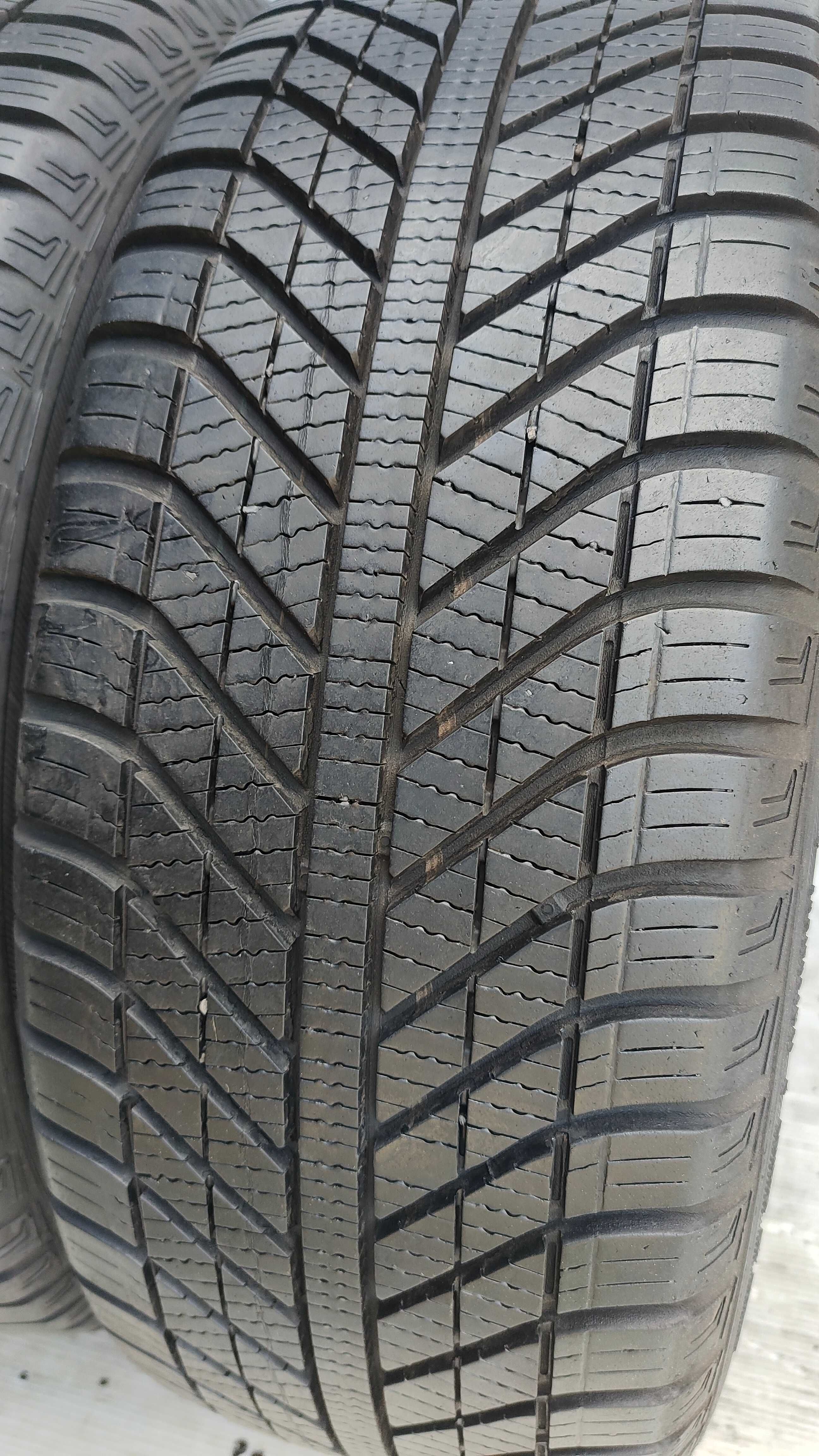 Opony Całoroczne 205/55/16 Goodyear 2szt 7mm