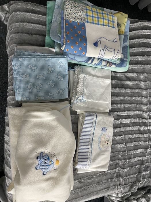 4 lençóis de bebé
