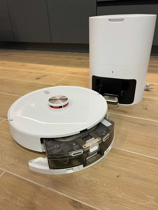 Робот пилосос Lydsto R1