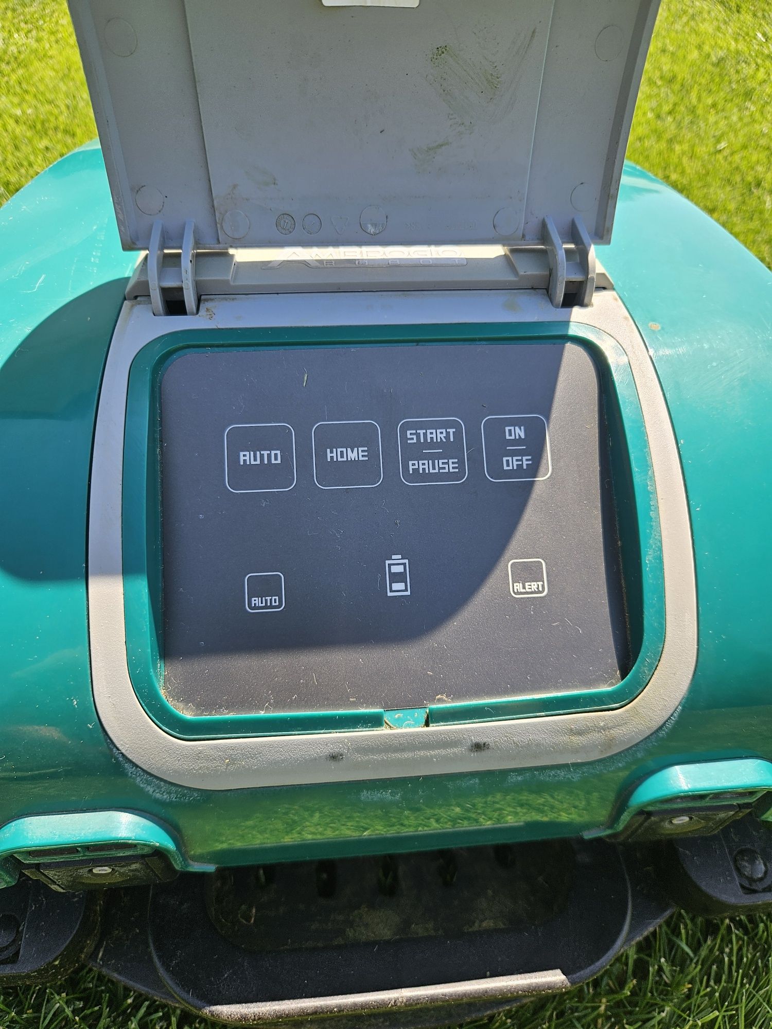Robot koszący Ambrogio L32 Deluxe 800m2 Yuka kosiarka husqvarna stiga