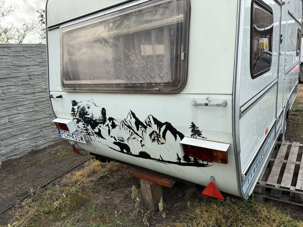 Przyczepa kempingowa lub zamiana na lawetę
