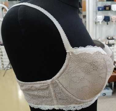 Бюстгалтер 85.Чашка 3. Німеччина!