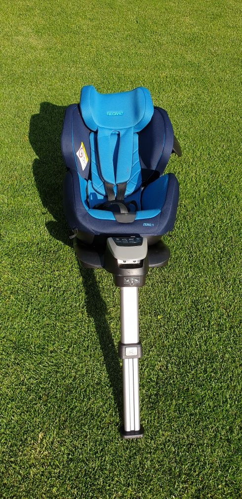 Sprzedam fotelik Recaro Zero One 0-18 kg xenon blue, stan bardzo dobry