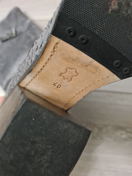 Чоботи казаки сірі 40 р.