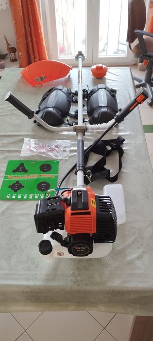 Roçadora a gasolina