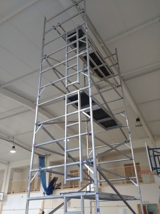 Rusztowania aluminiowe przejezdne wynajem od 7 ZL ZA METR
