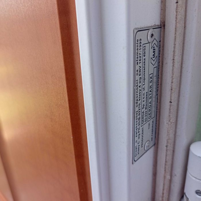 Drzwi zewnętrzne antywłamaniowe GERDA 100 z ościeżnicą