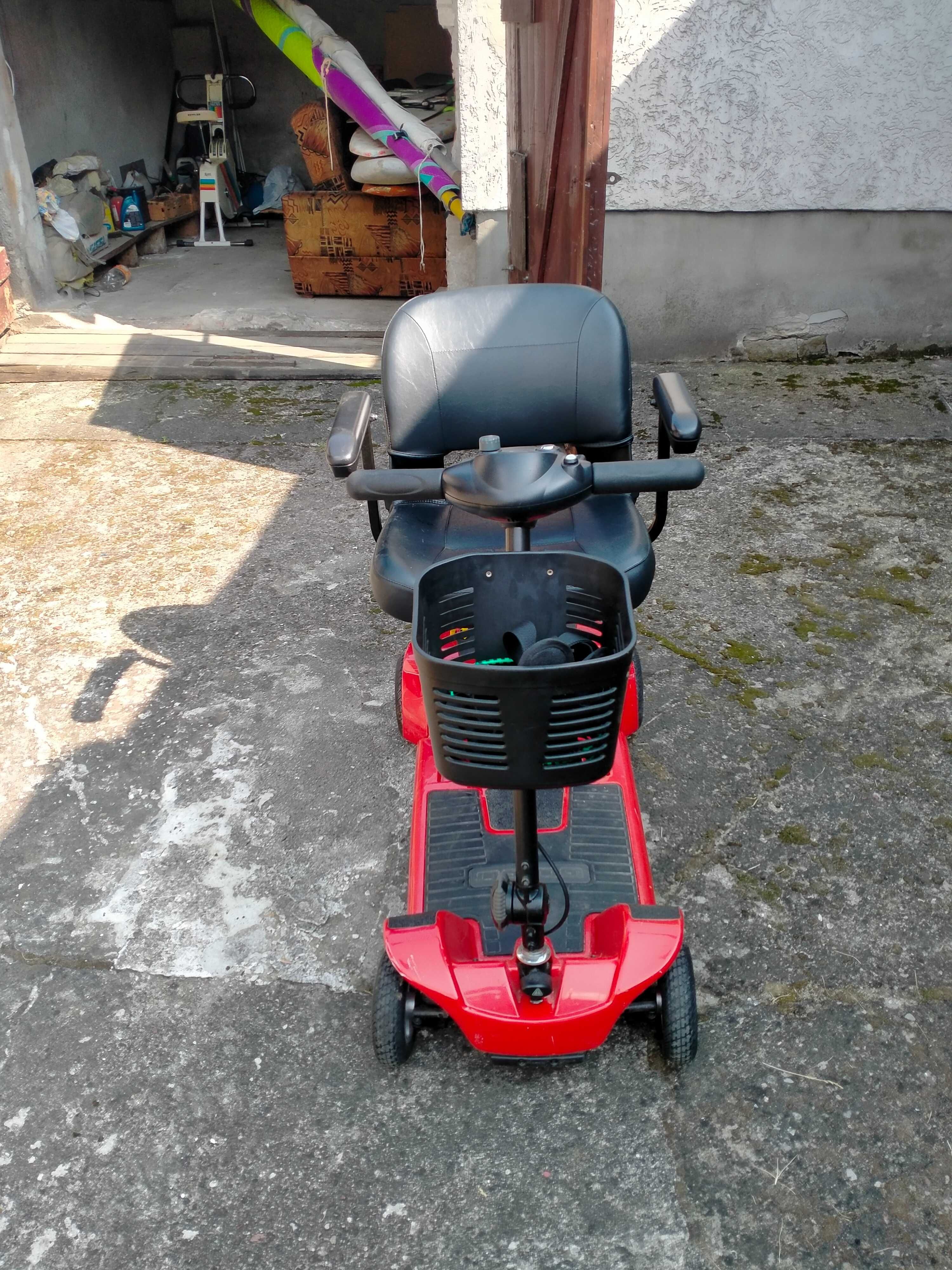 Sprzedam wózek inwalidzki elektryczny Cena 2300.0 Do negocjacji.